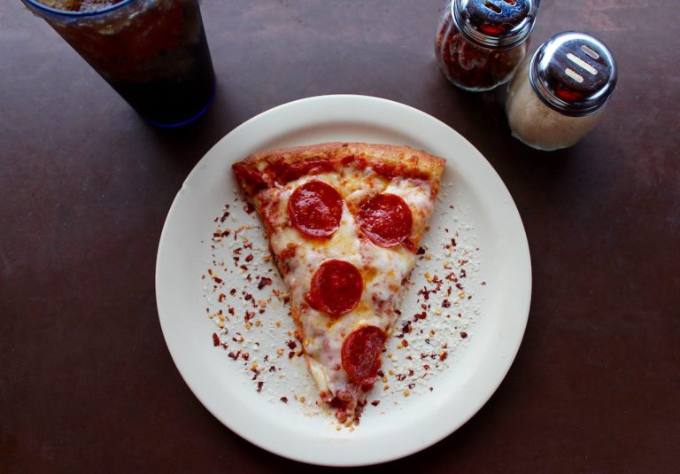 Jak bardzo kaloryczna jest pizza?